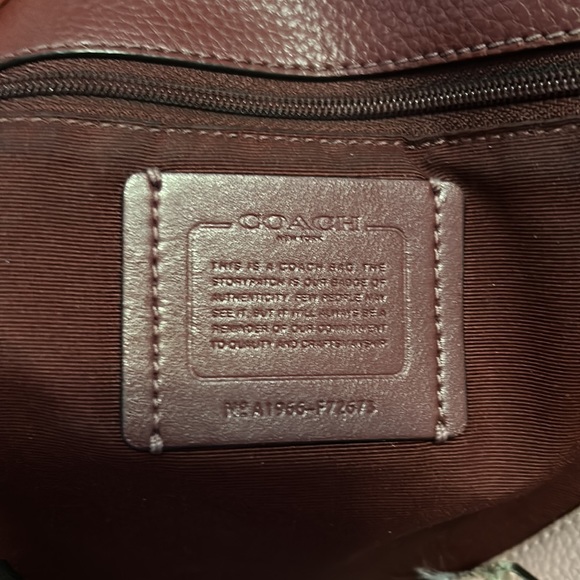 COACH pink purse - Picture 6 of 6